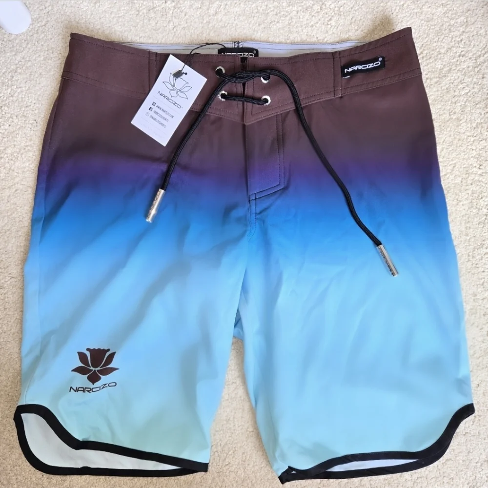 NWT Beach Standout Men’s Ombre Blue Swim Beachy Boardshorts By Narcizo SIZE L